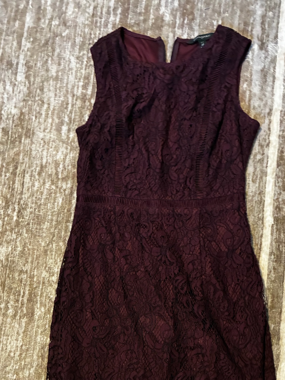 Banana republic burgundy lace dress